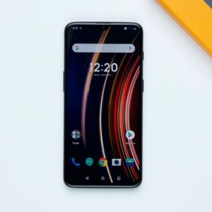 OnePlus 6T McLaren Limited Edition (Speed Orange, 10GB RAM,256GB Storage)